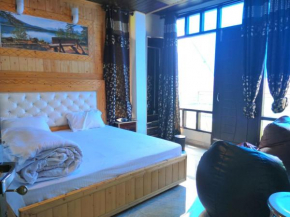 Waterfall homestay mashobra